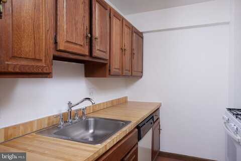 5410 CONNECTICUT AVENUE NW, WASHINGTON, DC 20015