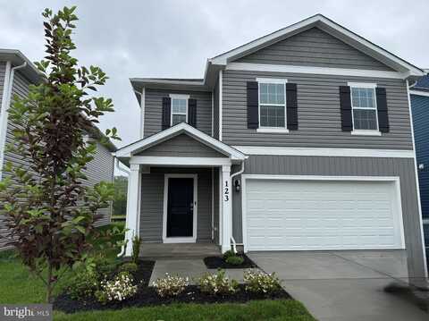 123 CHARING CROSS, STEPHENS CITY, VA 22655