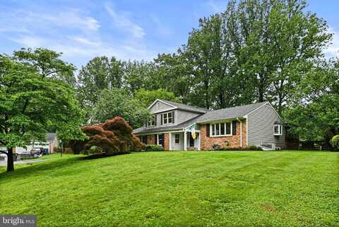 1716 SADDLE RIDGE COURT, VIENNA, VA 22182