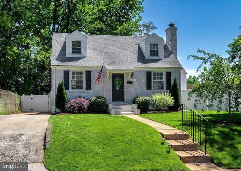 6711 FARRAGUT AVENUE, FALLS CHURCH, VA 22042
