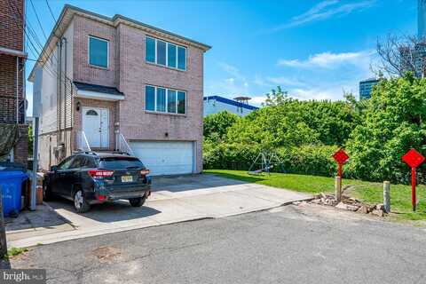 7 VINE STREET, JERSEY CITY, NJ 07306
