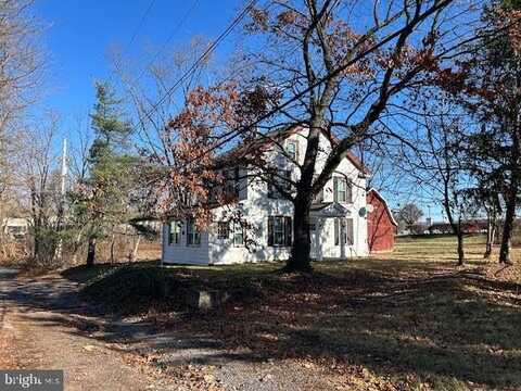 1139 BEN FRANKLIN HWY E, DOUGLASSVILLE, PA 19518