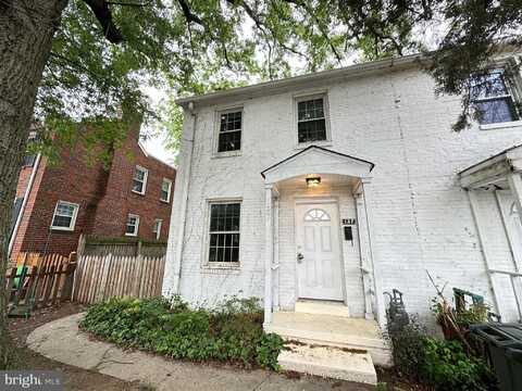 127 S GLEBE ROAD, ARLINGTON, VA 22204