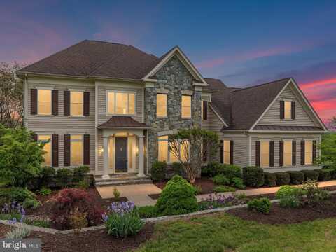 12752 APRIL CIRCLE, LOVETTSVILLE, VA 20180