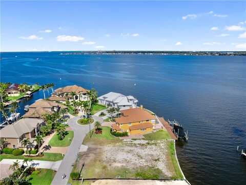 799 Cypress Lake Circle, Fort Myers, FL 33919