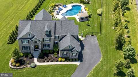 5392 LOUX DRIVE, DOYLESTOWN, PA 18902
