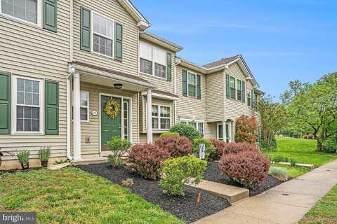 111 PIN OAK COURT, COLLEGEVILLE, PA 19426