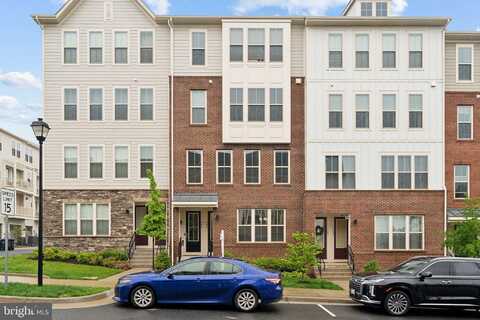 906 CALIFORNIA DRIVE NE, LEESBURG, VA 20176