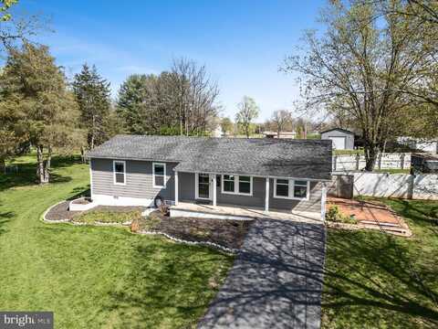 116 BIG SPRING DRIVE, KEARNEYSVILLE, WV 25430