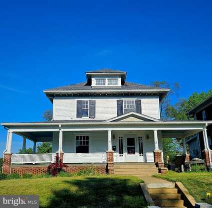 366 BOYD AVENUE, MARTINSBURG, WV 25401
