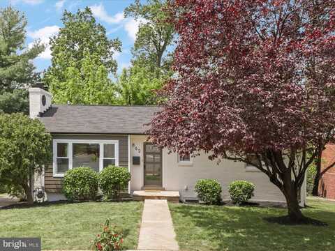 862 N OHIO STREET, ARLINGTON, VA 22205