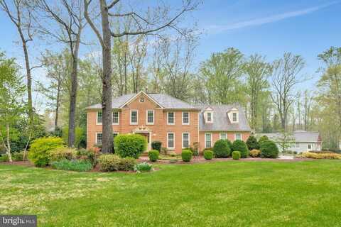 7110 PARK POINT COURT, FAIRFAX STATION, VA 22039