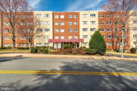 200 N MAPLE AVENUE, FALLS CHURCH, VA 22046