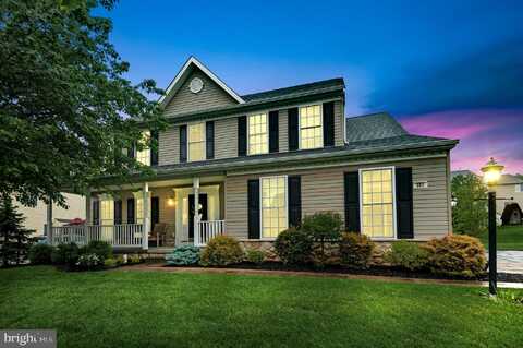 985 SILVER MAPLE CIRCLE, SEVEN VALLEYS, PA 17360