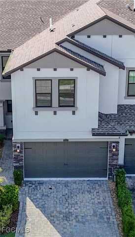 4564 Almada Lane, Wesley Chapel, FL 33543