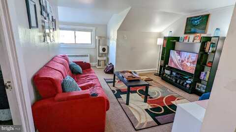 885 N READ AVENUE, RUNNEMEDE, NJ 08078