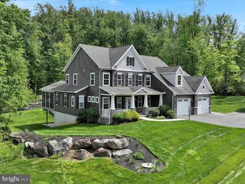 226 CRIMSON LANE, ELIZABETHTOWN, PA 17022