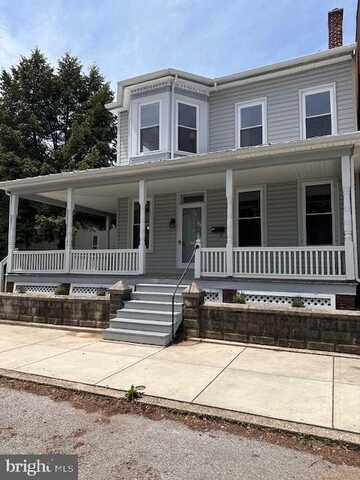334 E WALNUT STREET, HANOVER, PA 17331