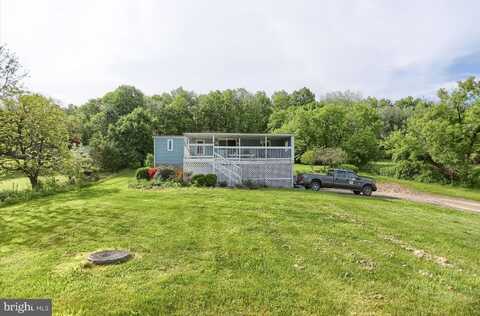 2901 ERLY ROAD, ELLIOTTSBURG, PA 17024