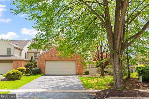 72 LEEARDEN ROAD, HERSHEY, PA 17033