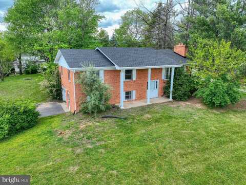 320 DAWN AVENUE, WOODSTOCK, VA 22664