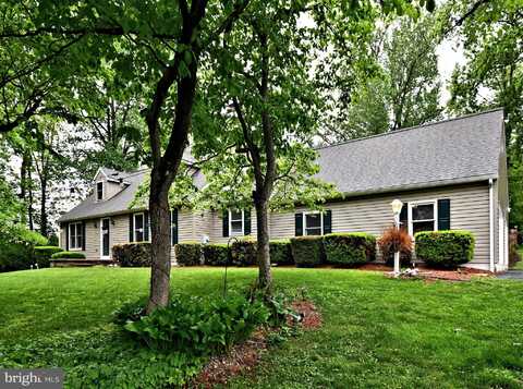 2409 CREEK ROAD, GLENMOORE, PA 19343