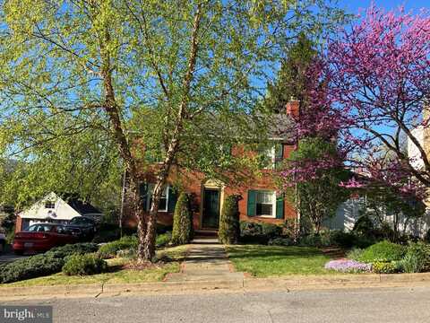210 W 1ST STREET, FRONT ROYAL, VA 22630