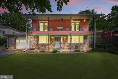 19007 RED OAK LANE, TRIANGLE, VA 22172