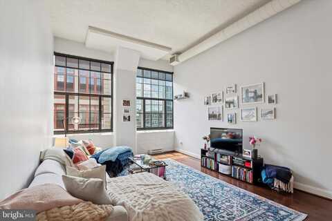 2429 LOCUST STREET, PHILADELPHIA, PA 19103