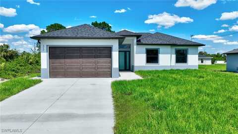 3808 2nd Street W, Lehigh Acres, FL 33971