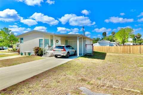 138 Lantern Lane, North Fort Myers, FL 33917