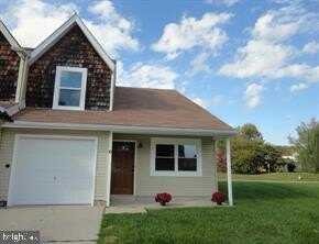 6 WEDGEFIELD COURT, NEW CASTLE, DE 19720