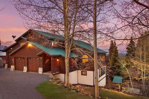 13271 Skislope Way, Truckee, CA 96161