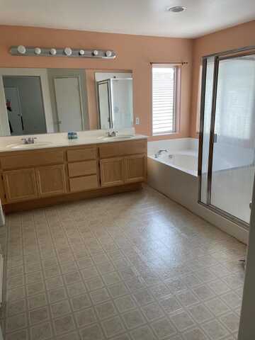 38121 E 38th Street, Palmdale, CA 93550
