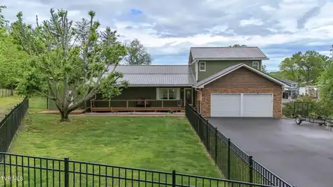 476 Sportsman Dock Road, Piney Flats, TN 37686