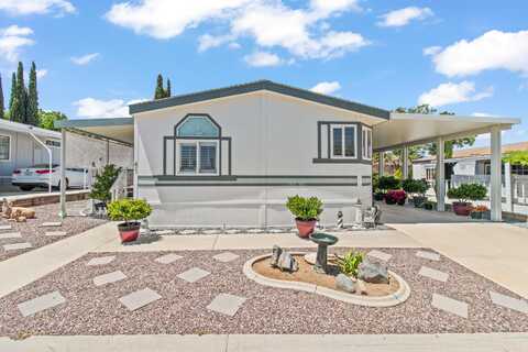 5200 Entrar Drive, Palmdale, CA 93551
