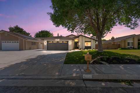 44228 Ruthron Avenue, Lancaster, CA 93536