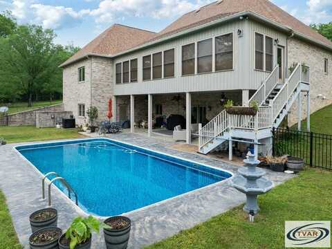 575 Homestead Ln, HENDERSON, TN 38340