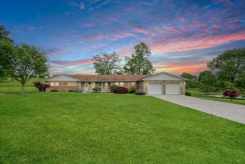 390 S Lincoln St, CROSSVILLE, TN 38572