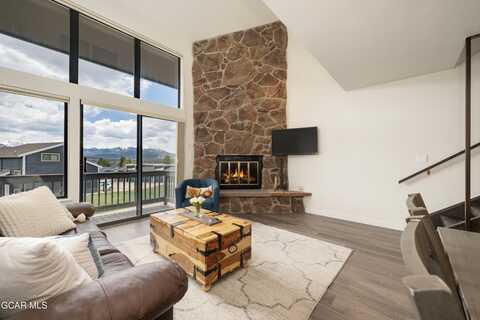 460 GCR 832, Fraser, CO 80442