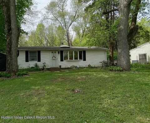 2 Plattekill Drive, Mt. Marion, NY 12456