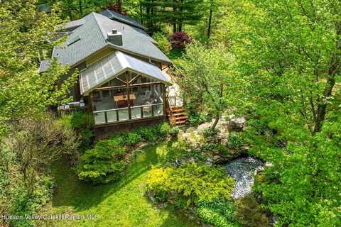 279 Cooper Lake Road, Woodstock, NY 12498
