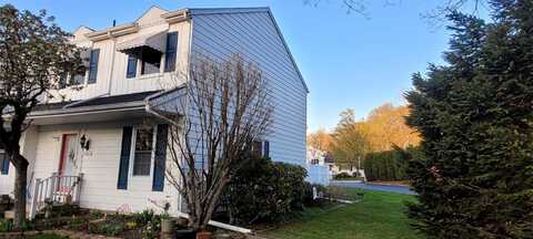 1102 APPLETREE Lane, Erie, PA 16509