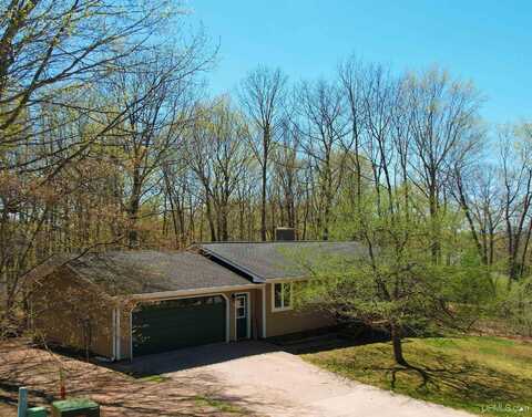 1012 Crestwood, Hancock, MI 49930