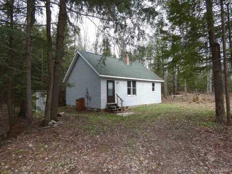 16885 Lakeshore, Ontonagon, MI 49953