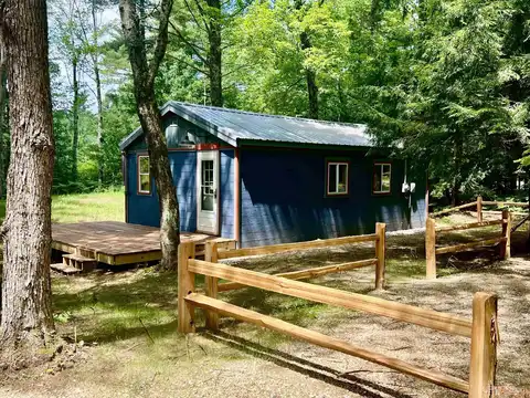 11181 42nd, Wetmore, MI 49895