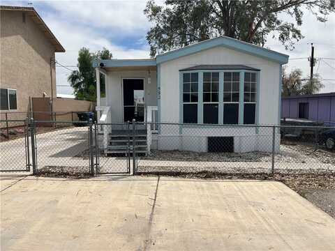 592 Havasu Lane, Bullhead City, AZ 86442