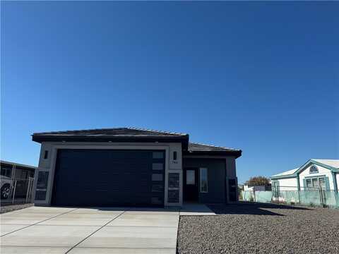 740 Holly Street, Bullhead City, AZ 86442