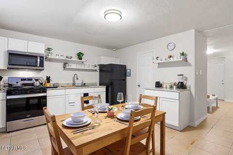 3312 Gateway Boulevard W unit: 2, El Paso, TX 79905