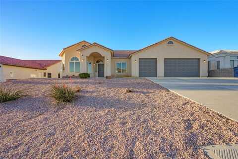 2581 McCormick Boulevard, Bullhead City, AZ 86429